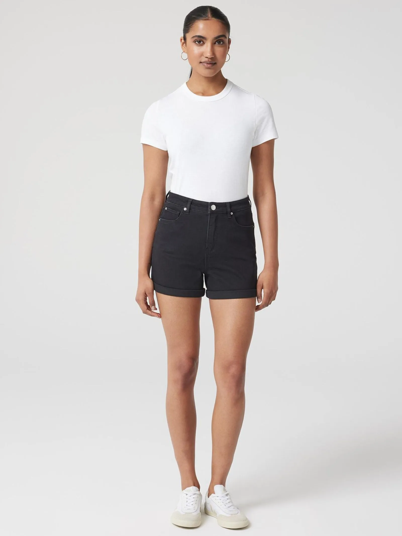 Alexa Boyfriend Short