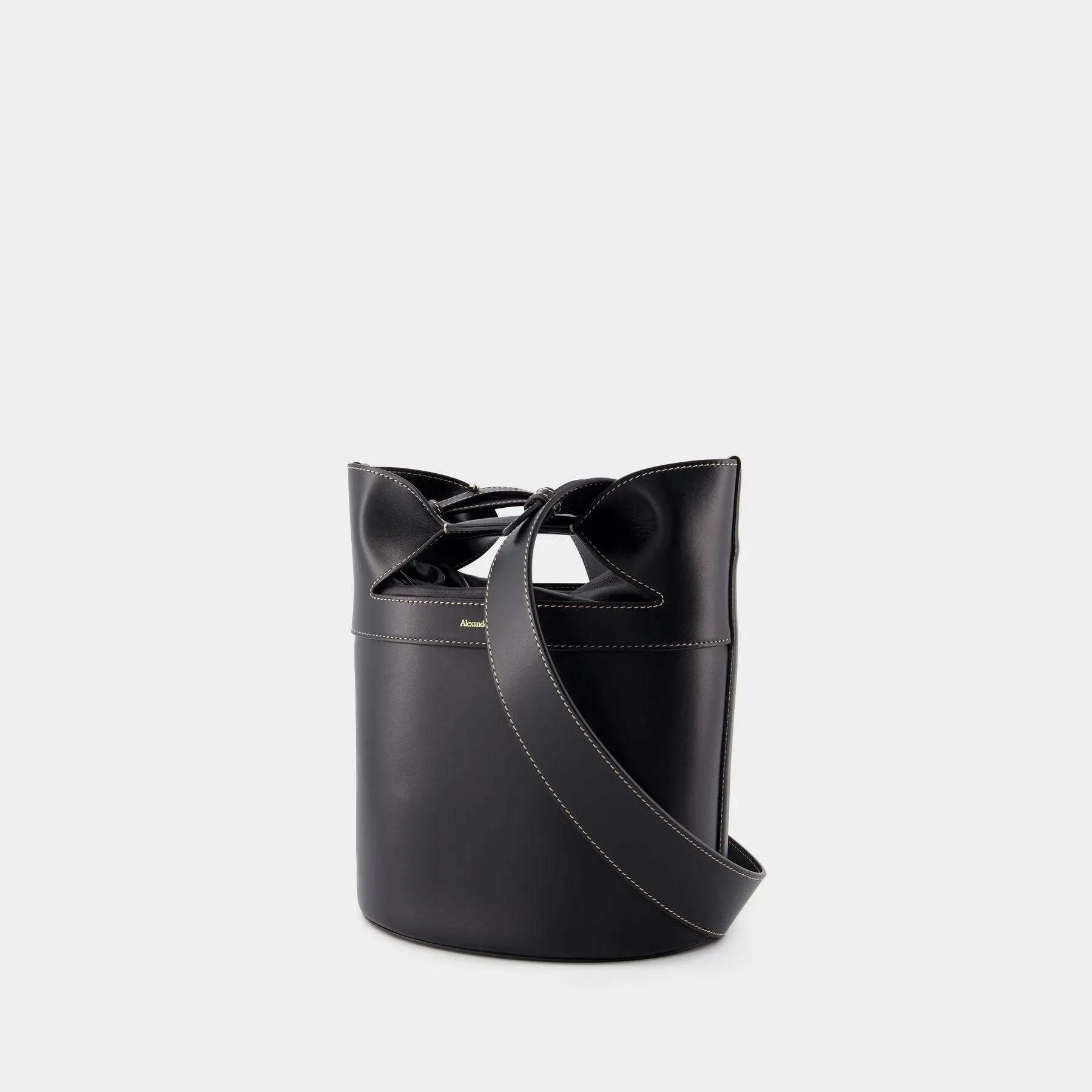 Alexander McQueen  The Bucket Bow Crossbody - Alexander McQueen - Leather - Black