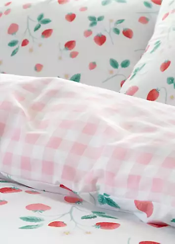 Catherine Lansfield Strawberry Garden Pink Gingham Check Duvet Cover Set | Kaleidoscope