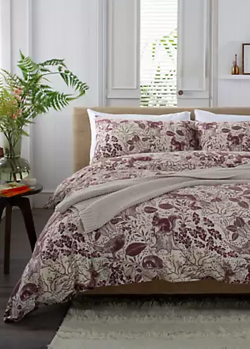 Deyongs Hidden Forest Brushed Cotton Duvet Cover Set - Red | Kaleidoscope