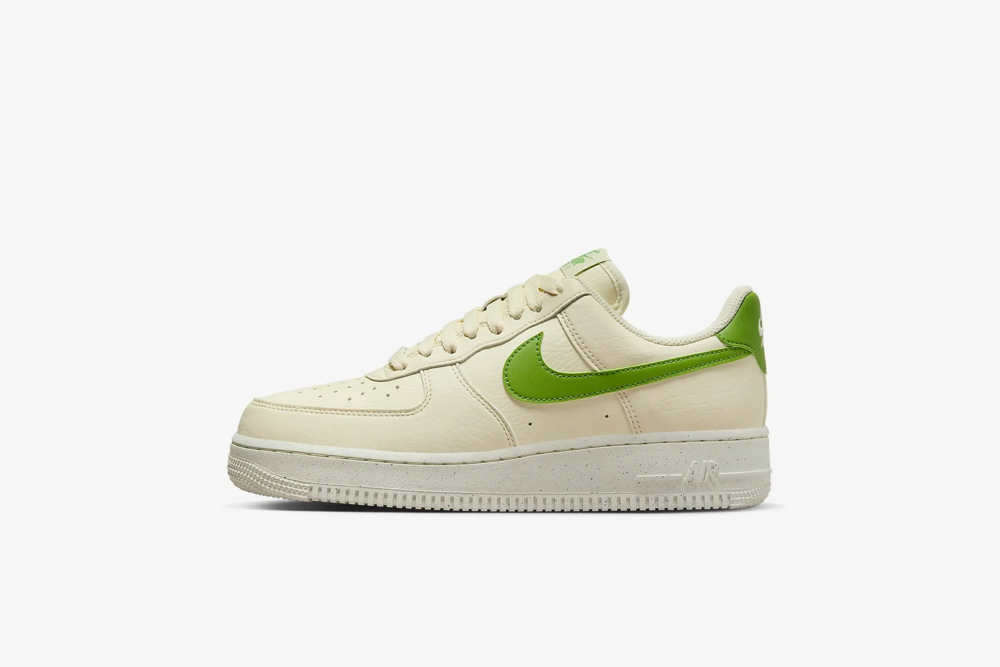 Nike Air Force 1 '07 NN W - Coconut Milk / Chlorophyll