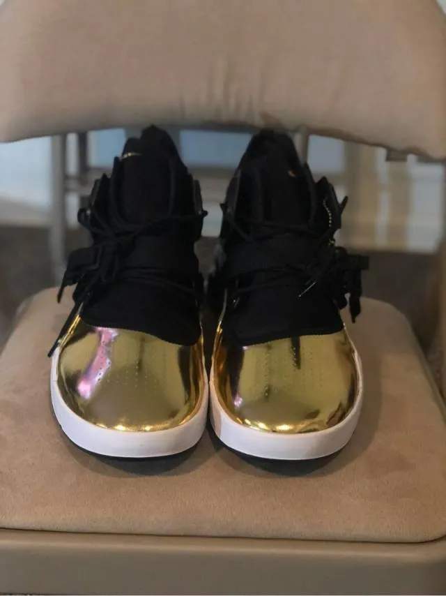 Nike Air Force 270 QS Gold Standard "Finals Edition"