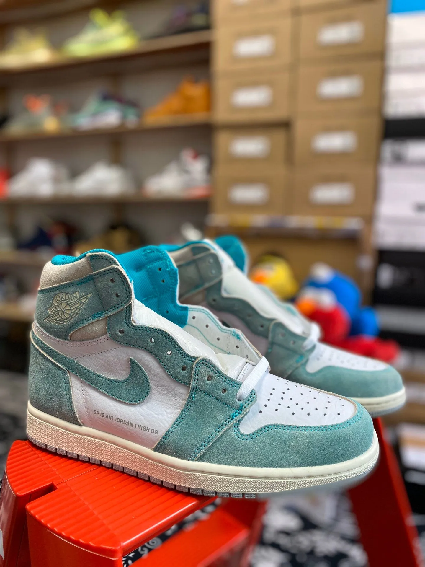 Nike Air Jordan 1 Retro High OG Turbo Green White Light Smoke Grey