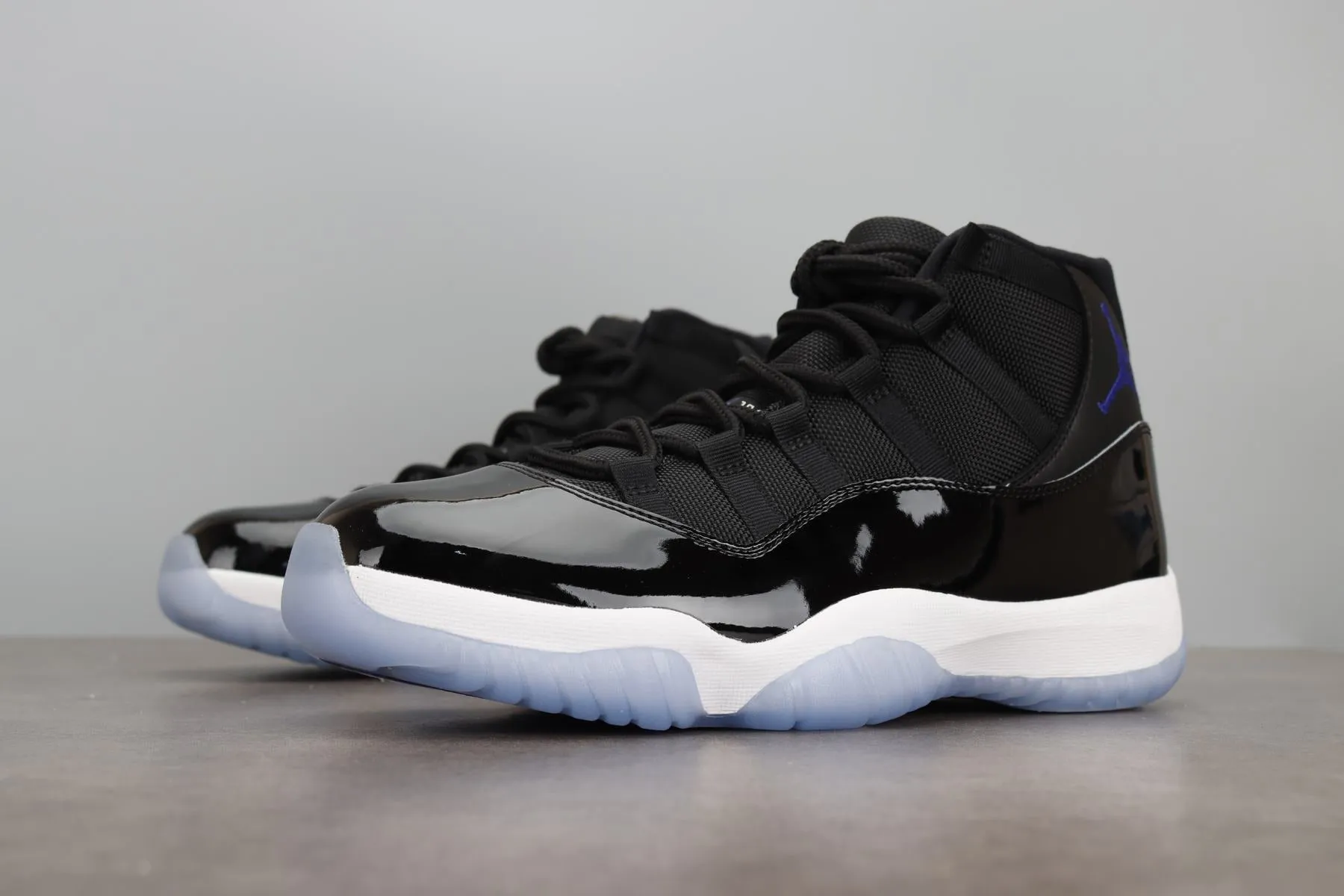 Nike Air Jordan 11 XI Retro Space Jam