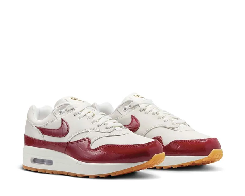 Nike Air Max 1 LX