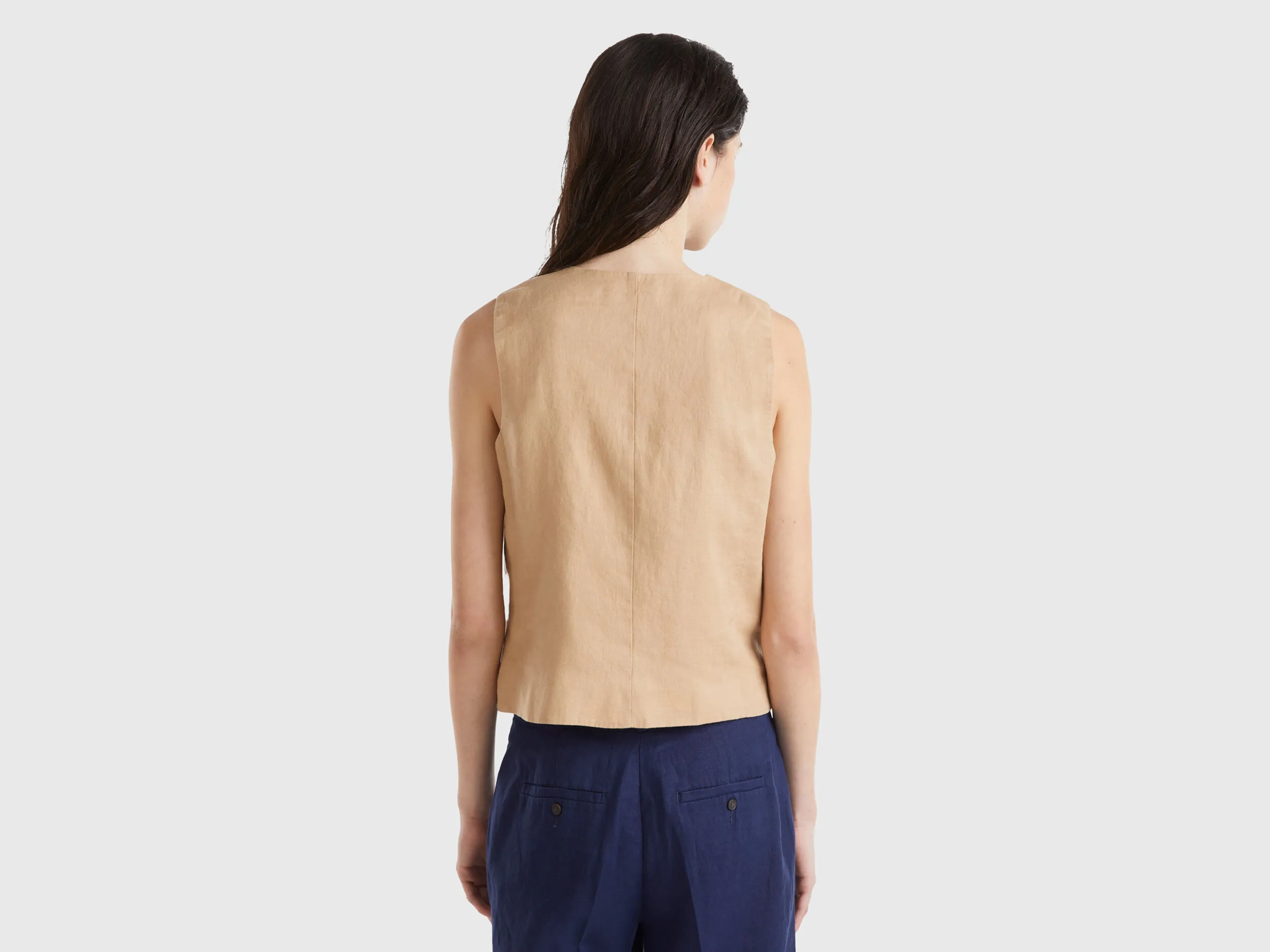 Pure linen vest - Camel | Benetton