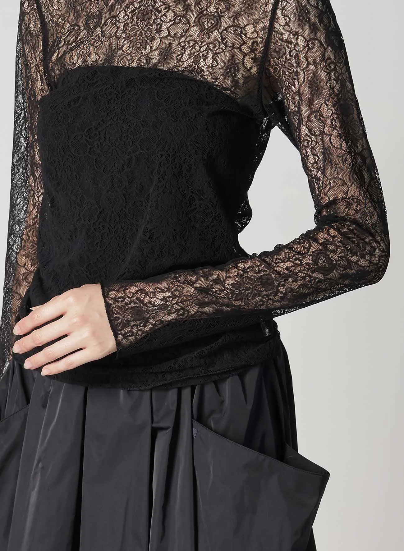 STRETCHED LACE R-TURTLENECK T